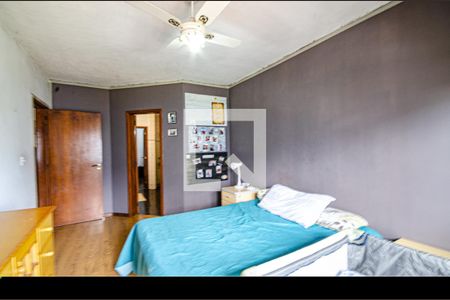 Casa à venda com 380m², 4 quartos e 3 vagasSuíte