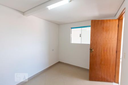 Quarto 1 de casa de condomínio para alugar com 1 quarto, 40m² em Parque Cisper, São Paulo