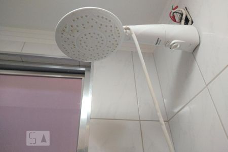 Apartamento para alugar com 55m², 2 quartos e sem vagaBanheiro
