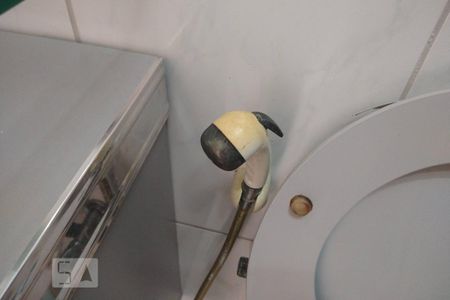 Apartamento para alugar com 55m², 2 quartos e sem vagaBanheiro