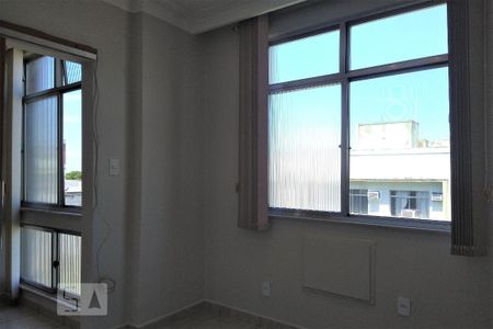 Quarto 1 de apartamento para alugar com 2 quartos, 55m² em Todos Os Santos, Rio de Janeiro