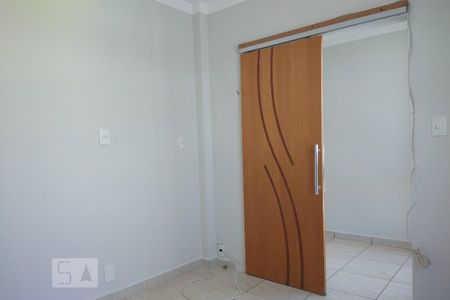 Apartamento para alugar com 55m², 2 quartos e sem vagaQuarto 1