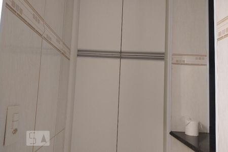 Apartamento para alugar com 55m², 2 quartos e sem vagaCozinha e Área de Serviço