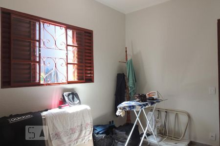 Casa para alugar com 194m², 3 quartos e 3 vagasQuarto 1