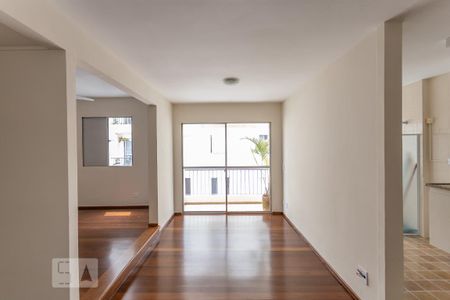 Apartamento para alugar em Alto de Pinheiros