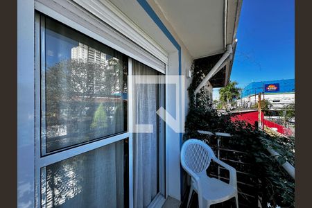 Casa à venda com 130m², 3 quartos e 2 vagasSacada Suíte 2