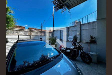 Casa à venda com 130m², 3 quartos e 2 vagasGaragem