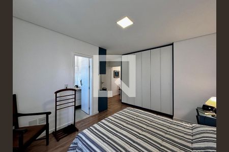 Casa à venda com 130m², 3 quartos e 2 vagasSuíte 2