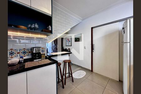 Casa à venda com 130m², 3 quartos e 2 vagasCozinha