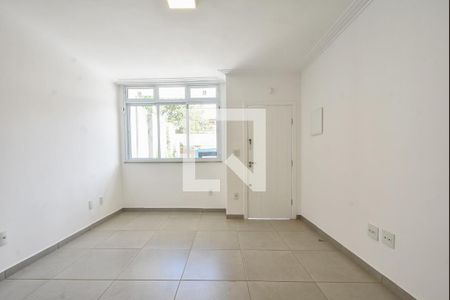 Sala  de casa à venda com 3 quartos, 130m² em Vila Congonhas, São Paulo