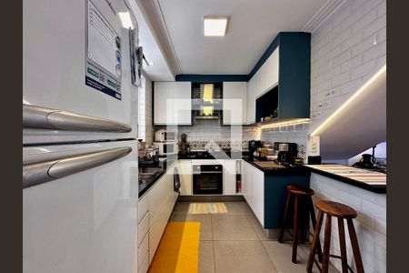 Casa à venda com 130m², 3 quartos e 2 vagasCozinha