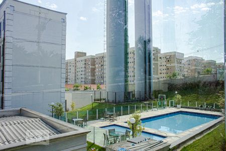 Apartamento para alugar com 42m², 2 quartos e 1 vaga Apartamento para alugar com 42m², 2 quartos e 1 vagaÁrea comum - Piscina
