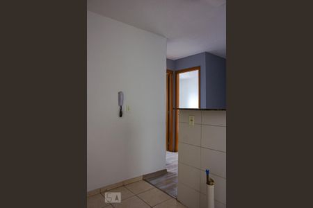 Apartamento para alugar com 42m², 2 quartos e 1 vaga Apartamento para alugar com 42m², 2 quartos e 1 vagaCozinha e Área de Serviço