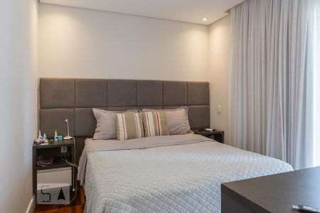 Apartamento à venda com 145m², 3 quartos e 3 vagasSuíte 1