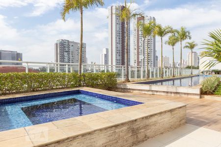Apartamento à venda com 145m², 3 quartos e 3 vagasÁrea comum - Piscina