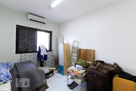 Casa à venda com 300m², 5 quartos e 5 vagasQuarto 4