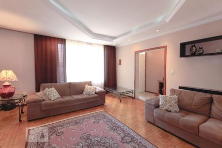 Sala de casa à venda com 5 quartos, 300m² em Glória, Porto Alegre