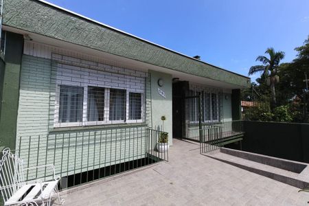 Casa à venda com 300m², 5 quartos e 5 vagasFachada