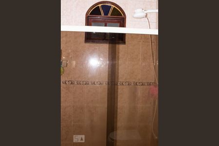 Casa à venda com 480m², 3 quartos e 5 vagasBanheiro 2