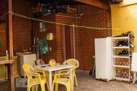 Casa à venda com 480m², 3 quartos e 5 vagasÁrea de Serviço