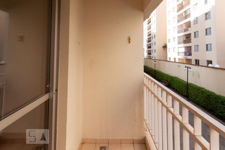 Varanda de apartamento para alugar com 3 quartos, 65m² em Vila Lageado, São Paulo