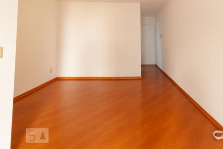 Sala de apartamento para alugar com 3 quartos, 65m² em Vila Lageado, São Paulo