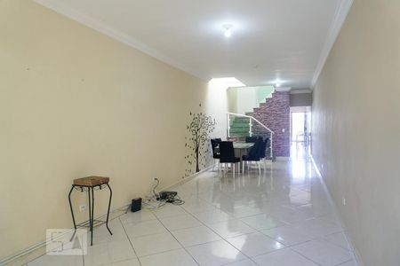 Sala de casa à venda com 3 quartos, 178m² em Vila União (zona Leste), São Paulo