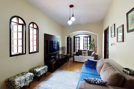 Sala de casa à venda com 2 quartos, 275m² em Jardim Monte Kemel, São Paulo