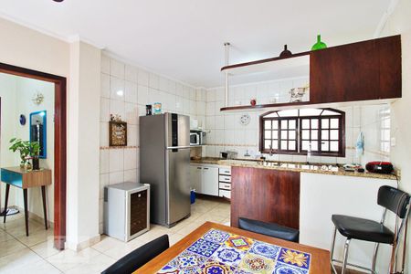 Casa à venda com 275m², 2 quartos e 3 vagasCozinha