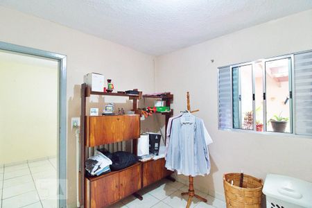 Casa à venda com 275m², 2 quartos e 3 vagasEdícula