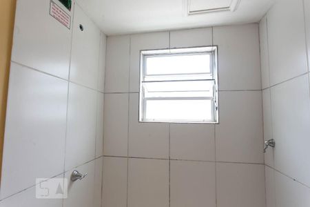 Apartamento à venda com 43m², 2 quartos e 1 vagaDetalhe banheiro