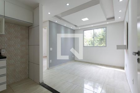 Sala de apartamento para alugar com 2 quartos, 39m² em Colônia (zona Leste), São Paulo