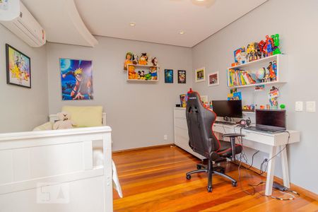 Casa para alugar com 420m², 4 quartos e 9 vagas Casa para alugar com 420m², 4 quartos e 9 vagasQuarto 3