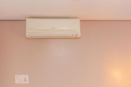 Casa para alugar com 420m², 4 quartos e 9 vagas Casa para alugar com 420m², 4 quartos e 9 vagasQuarto 1