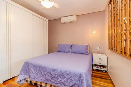 Casa para alugar com 420m², 4 quartos e 9 vagas Casa para alugar com 420m², 4 quartos e 9 vagasQuarto 1