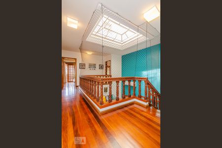 Sala de casa para alugar com 4 quartos, 420m² em Medianeira, Porto Alegre