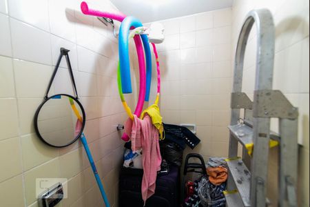 Apartamento à venda com 76m², 2 quartos e 1 vagaBanheiro de Serviço