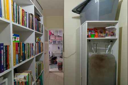 Apartamento à venda com 76m², 2 quartos e 1 vagaQuarto de Serviço