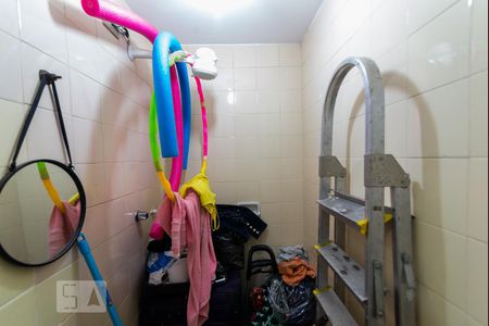 Apartamento à venda com 76m², 2 quartos e 1 vagaBanheiro de Serviço