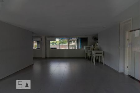 Apartamento à venda com 76m², 2 quartos e 1 vagaÁrea comum - Salão de festas
