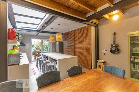 Casa à venda com 230m², 3 quartos e 1 vagaCozinha