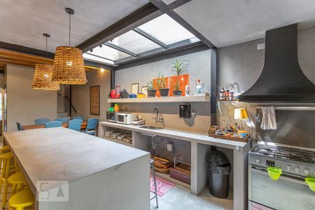 Casa à venda com 230m², 3 quartos e 1 vagaCozinha