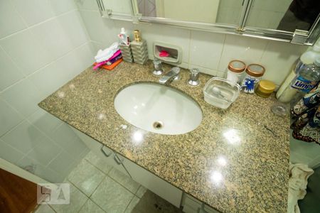 Casa à venda com 250m², 2 quartos e 3 vagasBanheiro da Suíte