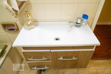 Casa à venda com 250m², 2 quartos e 3 vagasBanheiro