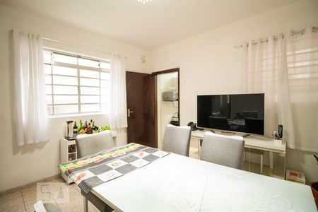 Casa à venda com 250m², 2 quartos e 3 vagasSala de Jantar 