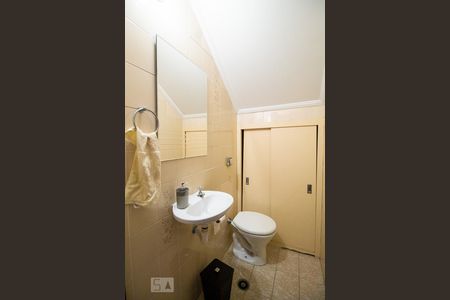 Casa à venda com 250m², 2 quartos e 3 vagasLavabo