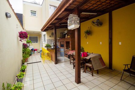 Casa à venda com 250m², 2 quartos e 3 vagasChurrasqueira