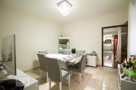 Casa à venda com 250m², 2 quartos e 3 vagasSala de Jantar 