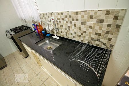 Casa à venda com 250m², 2 quartos e 3 vagasCozinha 