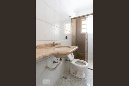 Casa à venda com 126m², 3 quartos e 3 vagasBanheiro